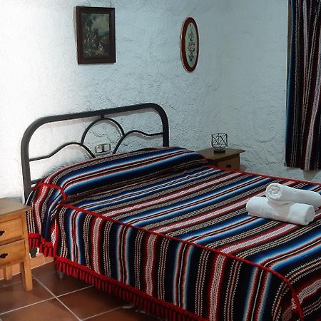 Cuevas Lourdes Villa Benamaurel Dış mekan fotoğraf