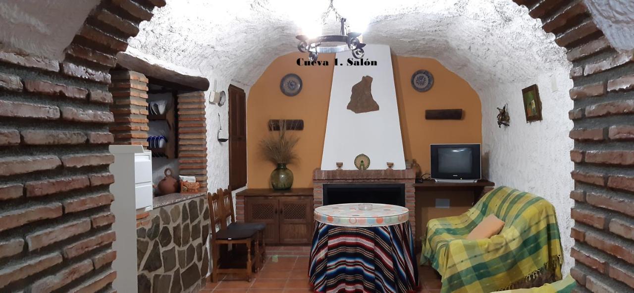 Cuevas Lourdes Villa Benamaurel Dış mekan fotoğraf