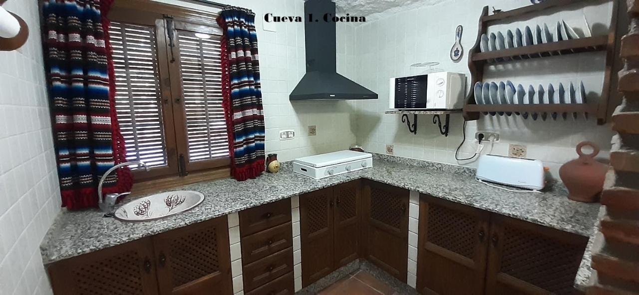 Cuevas Lourdes Villa Benamaurel Dış mekan fotoğraf