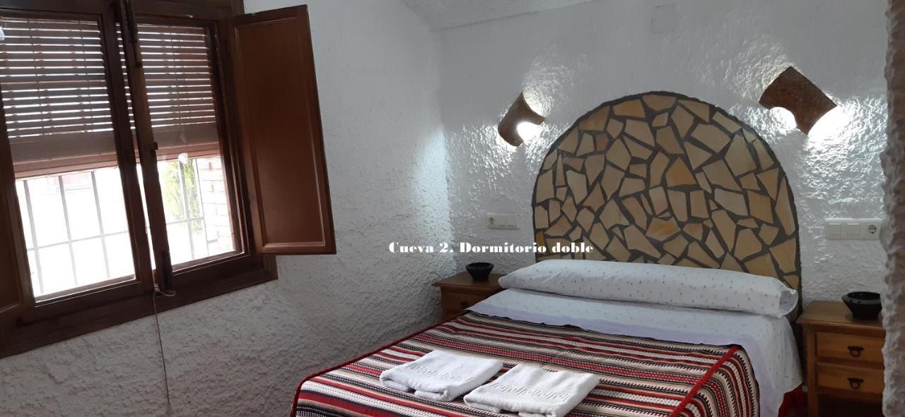 Cuevas Lourdes Villa Benamaurel Dış mekan fotoğraf