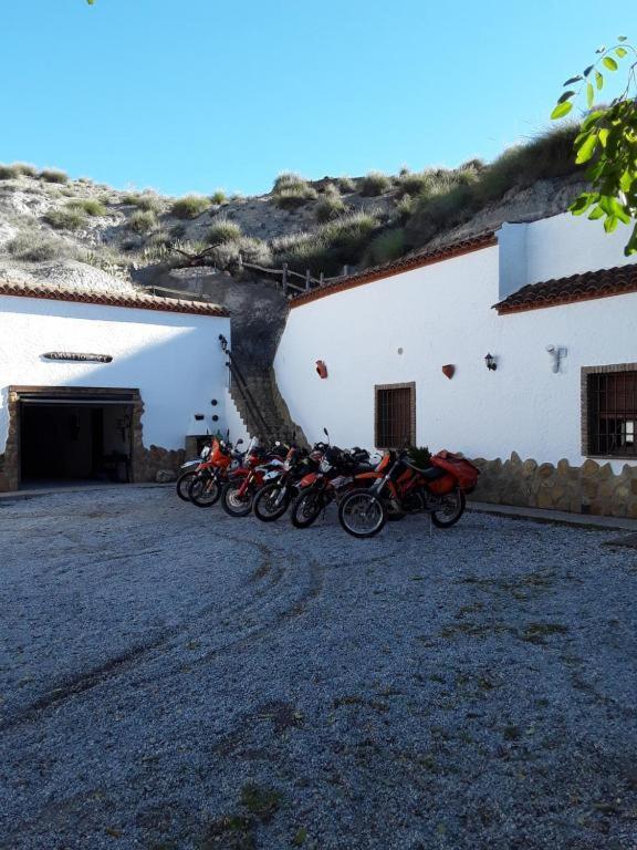 Cuevas Lourdes Villa Benamaurel Dış mekan fotoğraf